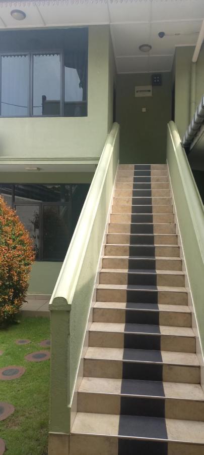 Ocean View Tourist Guest House At Negombo Beach Near The Airport Ngoại thất bức ảnh