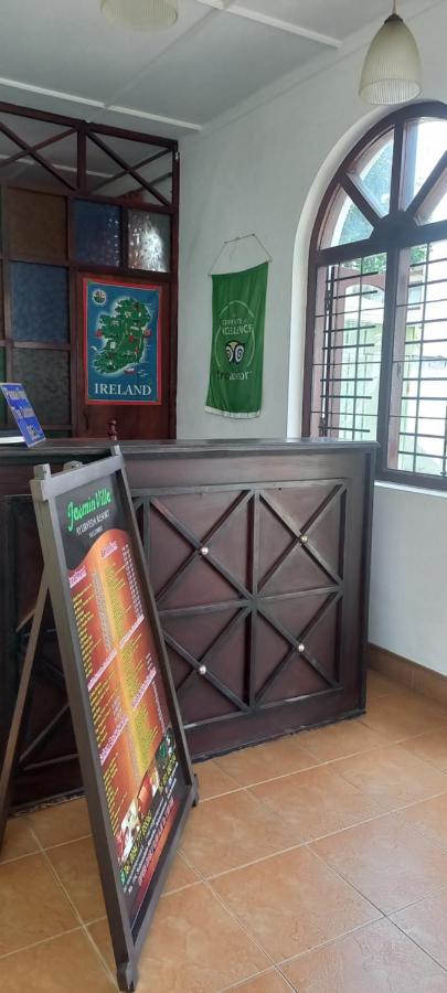 Ocean View Tourist Guest House At Negombo Beach Near The Airport Ngoại thất bức ảnh