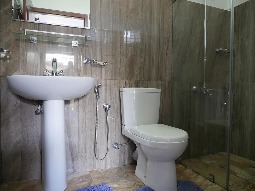 Ocean View Tourist Guest House At Negombo Beach Near The Airport Ngoại thất bức ảnh